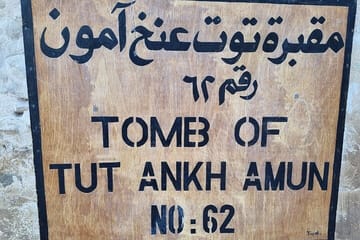 Private Tour of Tutankhamun's Tomb and Dendera Temple