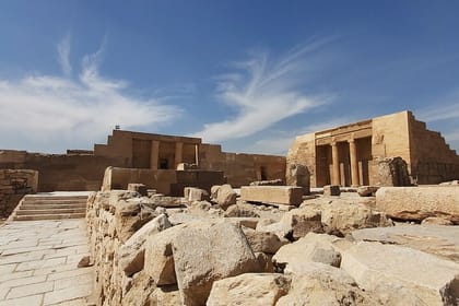 2 Day Private VIP Cairo Tour Pyramids, Museums, Markets With Fees