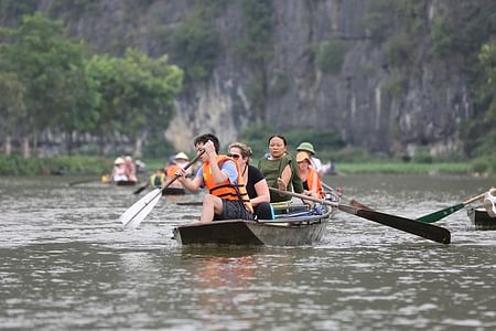 Ninh Binh 2D/1N from Hanoi: Hoa Lu – Tam Coc – Mua Cave – Bai Dinh – Trang An