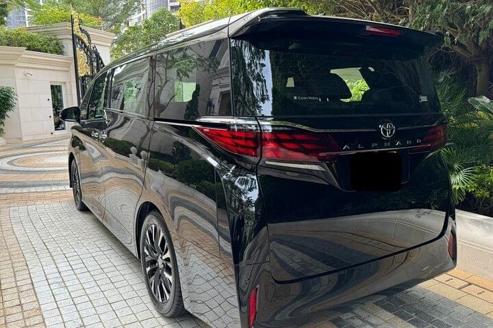 Hong Kong Airport Transfer Luxury MPV
