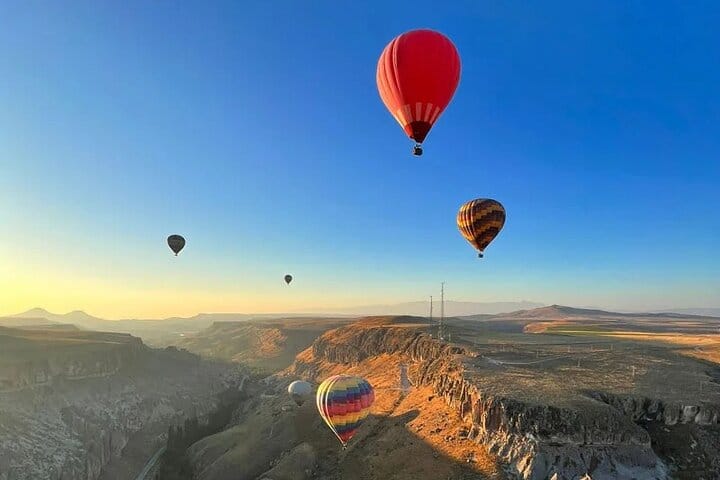 Goreme Hot Air Balloon Tour: Sunrise Flight Over Cappadocia