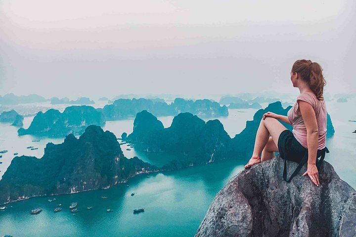 Hanoi, Hoa Lu, Tam Coc & Halong Bay: Explore North Vietnam’s Highlights