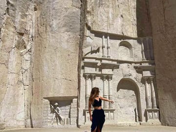 Petroglyphs and Sillar Rock Formations Tour in Arequipa