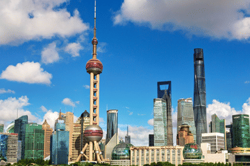 Shanghai Day Tour: Oriental Pearl Tower, The Bund & Gardens