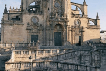 Private Walking Tour of Jerez's Historic Highlights