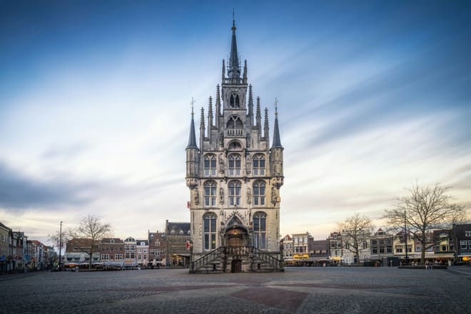 Gouda & Delft Private Tour – Luxury Car & Official Guide 4