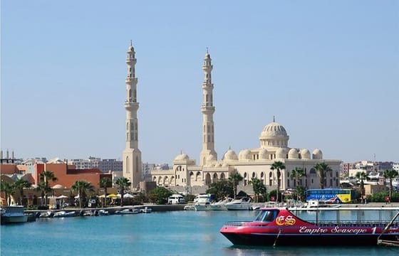 2 Hour Semi Submarine and Snorkel Tour in Hurghada