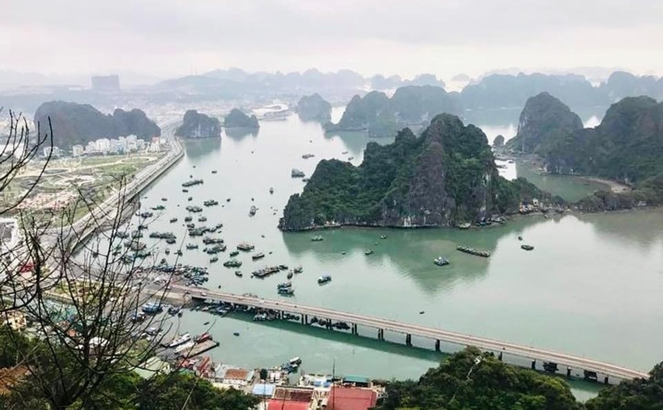 Cultural and Scenic Tour of Hạ Long Bay from Ha Long Port