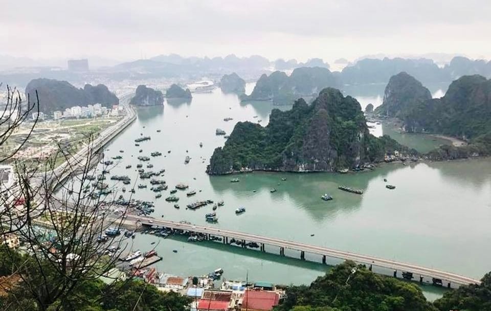 Cultural and Scenic Tour of Hạ Long Bay from Ha Long Port