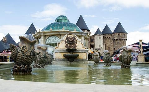 Full-Day Tour of Ba Na Hills and Golden Bridge from Hoi An