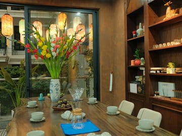 Authentic Vietnamese Culinary Experience in Hanoi Villa