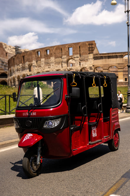 E-Tuk Tour: Rome in a Day 10