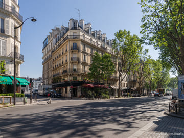 Saint-Germain-des-Prés Walking Tour with Gourmet Tastings