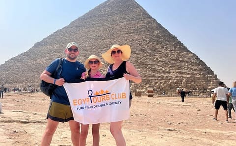Private Day Tour of Pyramids and Grand Egyptian Museum in Cairo