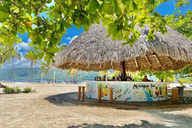 Excursión a Samana, Cascada Limón Y Isla Bacardí 9