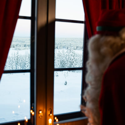 Yksityinen tapaaminen Joulupukin kanssa Rovaniemellä talvella - Image 12