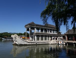 Day Trip to Juyongguan and Summer Palace with Peking Roast Duck Lunch