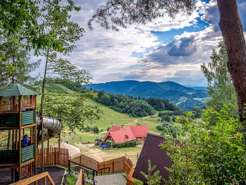 From Krakow: Traditional Dunajec River Rafting with Palenica Mountain Chairlift