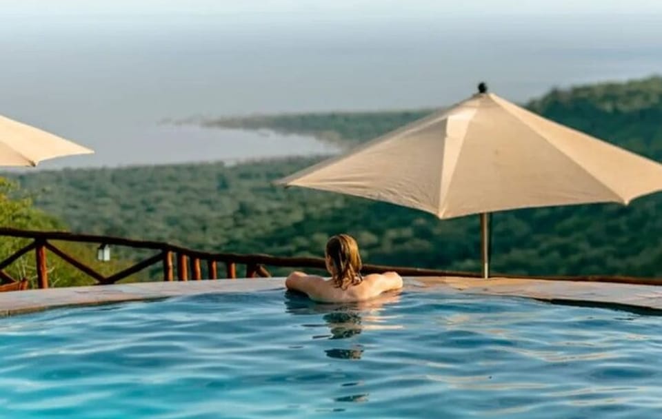 2-Day Ngorongoro and Lake Manyara Safari from Arusha