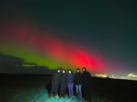 Aurora hunt with campfire, thermal suits & marshmallows, photo 2