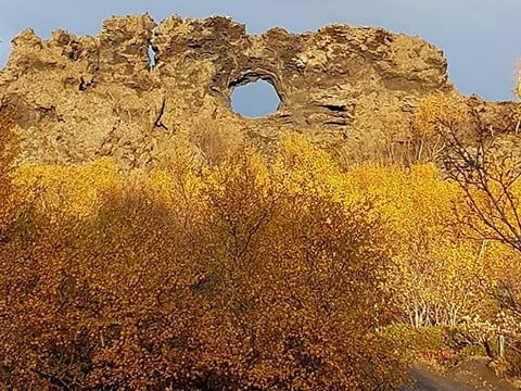 In Dimmuborgir, Autumn