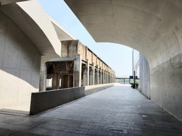 Shanghai: M50 Art District & West Bund Gallery Tour