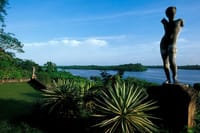 Kalutara,Lunuganga & Brief Garden Tour from Colombo 3