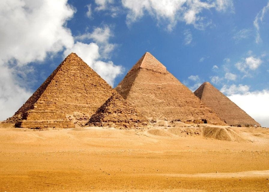 Cairo: Giza Pyramids, Memphis, Dahshur & Saqqara Tour