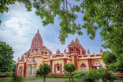 Delhi Divine Trail: Mathura Vrindavan Day Excursion