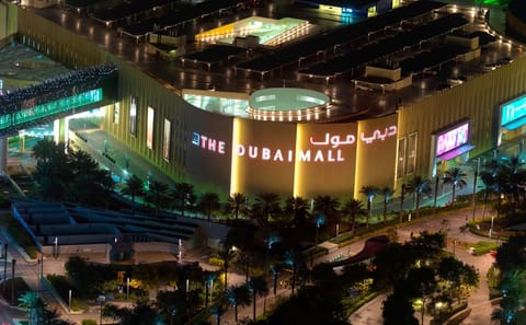 Dubai Sky Views Glass Slide and Burj Khalifa Tour with Transfers