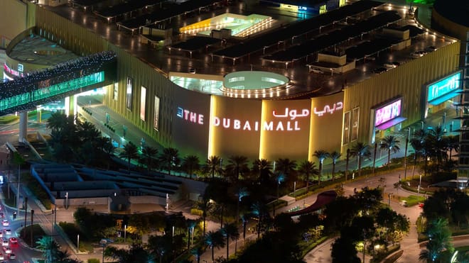 Dubai Madame Tussauds Museum, Dubai Mall Shopping, Burj Khalifa 124/125th floor and Musical Fountain Show tour with Private Transfers photo 5