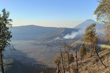 Explore Jakarta and Bandung: 7-Day Cultural and Adventure Tour