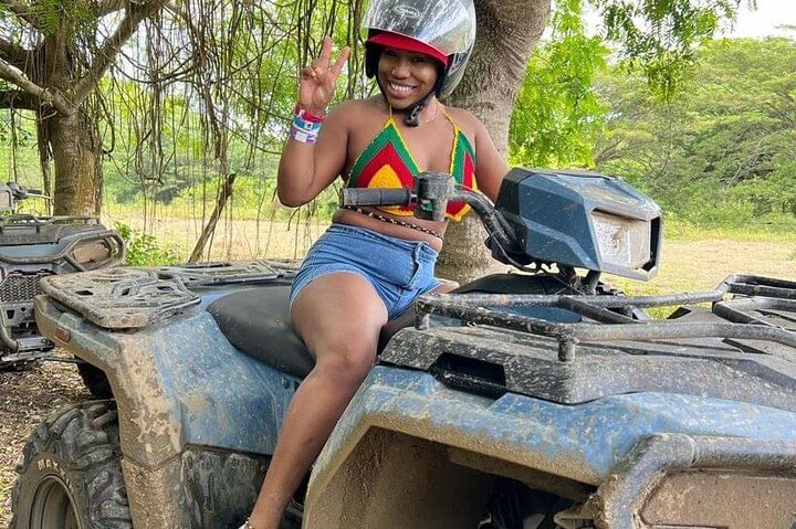 Martha Brea Bamboo Rafting with Transportation from Montego Bay