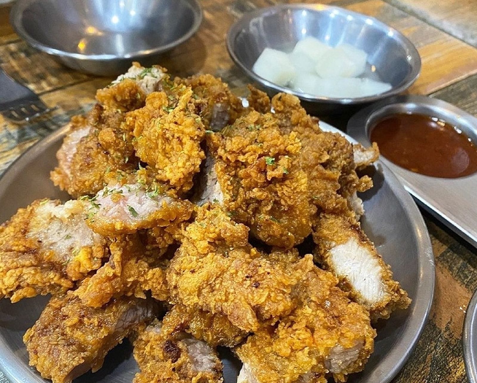 Korean fried chicken plate served at Bupyeong Market in Busan.