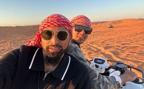 Private Dubai Day Tour with Desert Safari and City Sightseeing