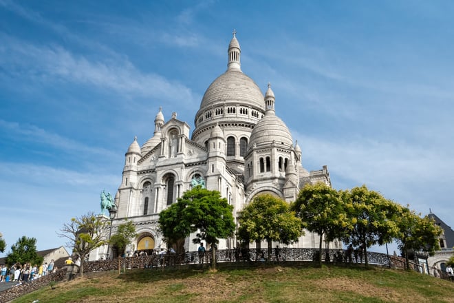Paris Montmartre Walking Tour: Art & Rebel Legacy - Small Group