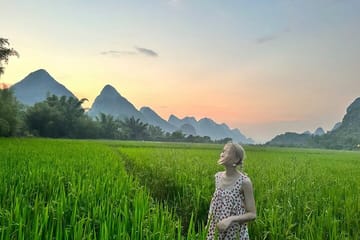 Yangshuo and Li River Day Tour with Scenic Highlights