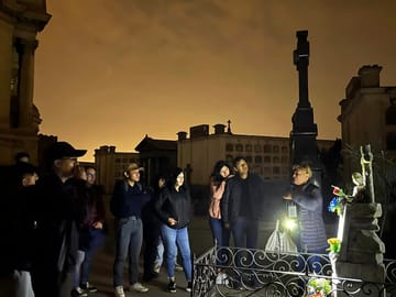 Night Tour of Presbítero Maestro Cemetery in Lima