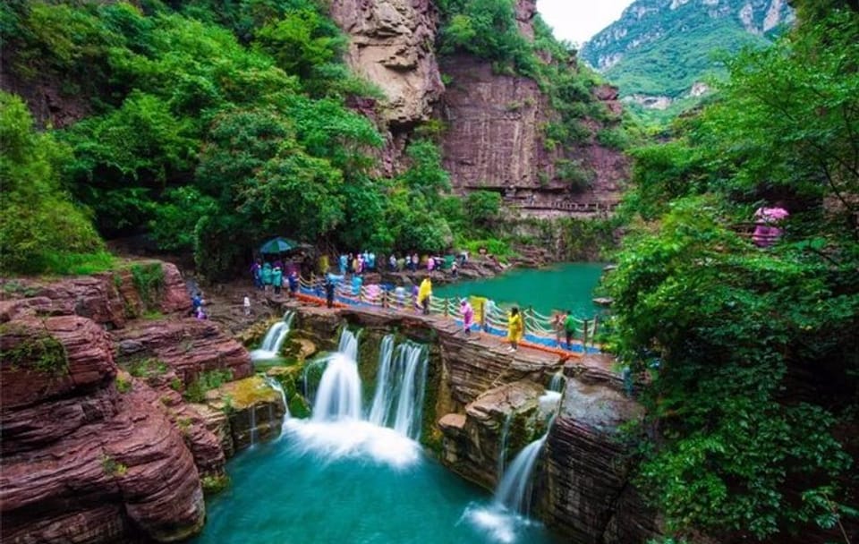 Luoyang Peony Festival Day Tour with Gardens and Museum