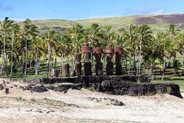 Discover the mystical Easter Island and its famous gigantic stone statues
