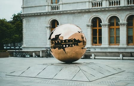 Dublin City Tour: Explore Key Attractions in 5 Hours