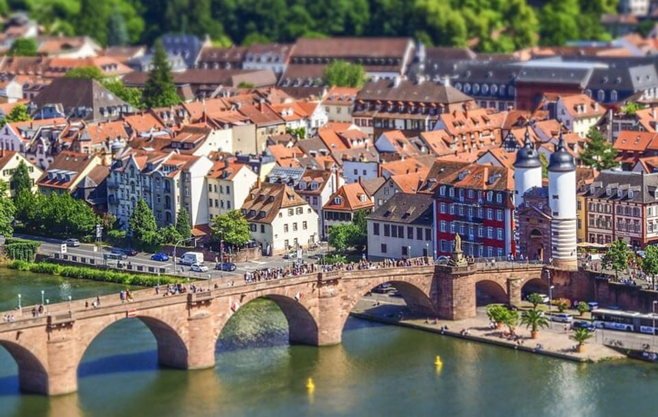 Heidelberg Old Town Walking Tour with River Views and History