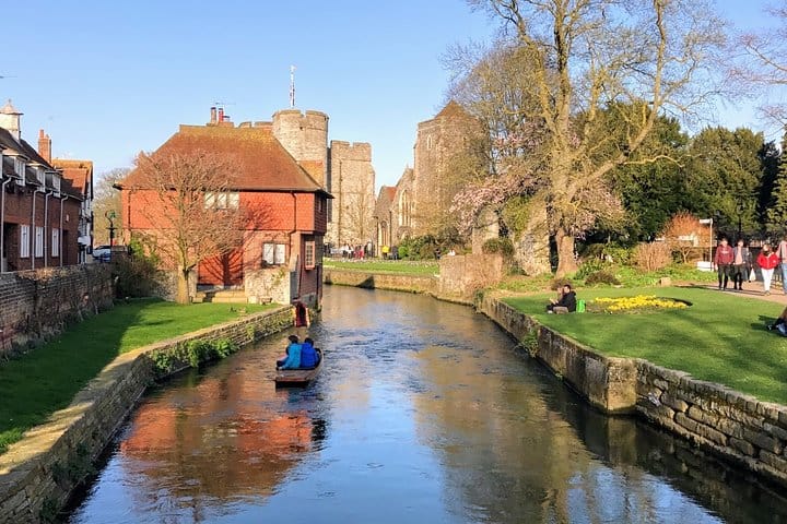 Canterbury Cathedral and Leeds Castle Private Full Day Tour 5