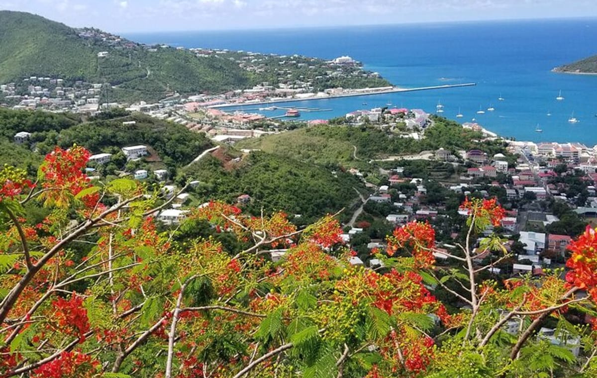 Charlotte Amalie Shopping and Sightseeing Tour in St. Thomas