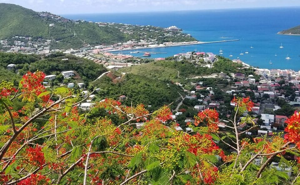 Charlotte Amalie Shopping and Sightseeing Tour in St. Thomas