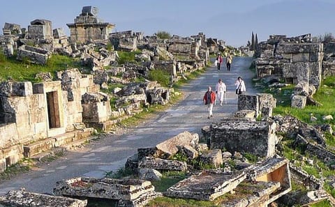 Private Day Trip to Pamukkale from Kuşadası