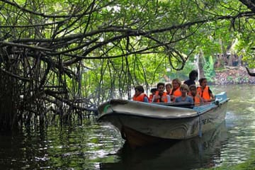 Luxury 10-Day Tour of Colombo and Sri Lanka's Highlights