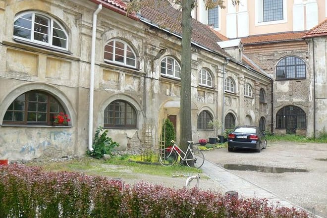 Vilnius Courtyards Tour photo 6