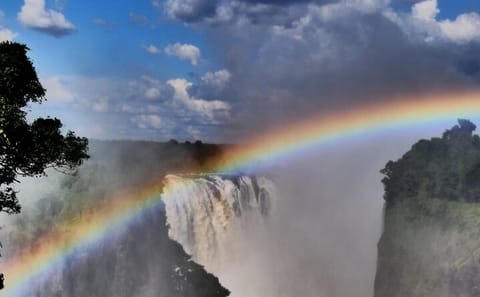 Victoria Falls and Chobe National Park Day Trip with Helicopter Ride