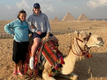 Private Day Tour Giza Pyramids, Sphinx, Memphis, and Saqqara